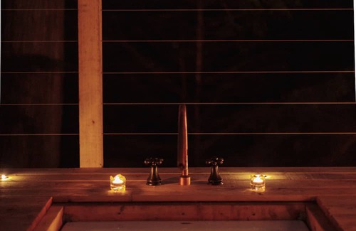 Bowen Island Apartment | Blue Suite at The Ark on Bowen
