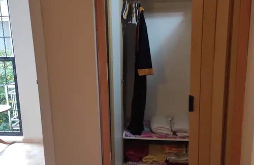 Izmir Villa | Detached Triplex - 1 minute to Historical Elevator