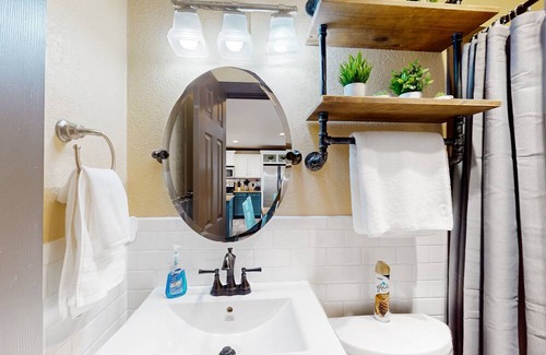 Midwest City House | 1940s home with modern updates, open layout, & smart TVs - great location