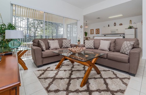 Crestwynd Bay Resort | 5 BD 5 BT villa in Windsor Hills Resort