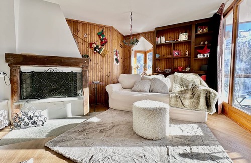 Cervinia Apartment | Luxury 4beds ski-in&out steps from center