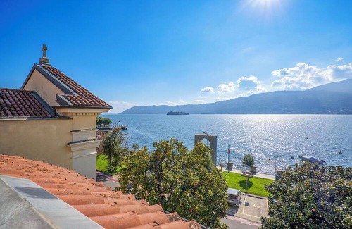 Pallanza Apartment | 2½-room apartment with balcony on the kilometer-long lakeside promenade
