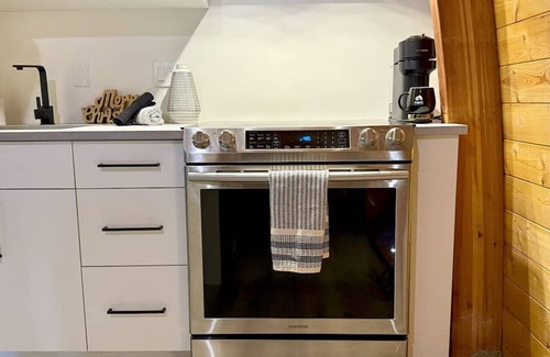 Okanagan-Similkameen House | Apex Mountain ~ Mandevilla