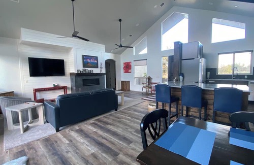 Snowflake House | Great location, golf or Temple and newly remodeled. 3 bed, 3 bath in Snowflake