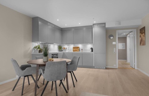 Tromso Apartment | Northstay- The Northview Retreat