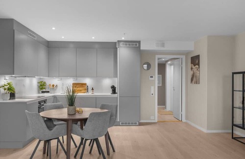 Tromso Apartment | Northstay- The Northview Retreat