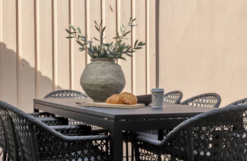 Tromso Condo | The Loft - 4BR/2BATH Central Apt