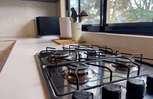 El Colegio House | Maravillosa casa campestre en las montañas. Pet Friendly!