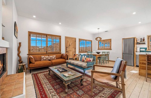 Joshua Tree Highlands House | Casa Kaiya Joshua Tree Desert Oasis