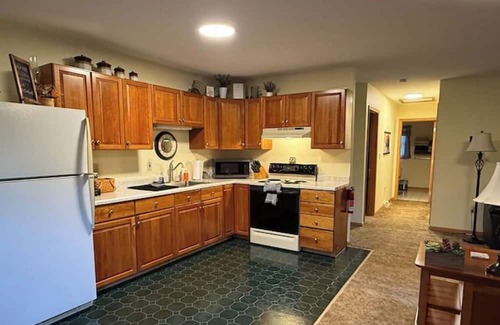 Lock Haven Apartment | Enjoy the Bear Den Guest House's amazing views
