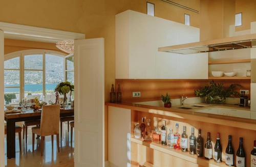 Portese Villa | Villa Aria