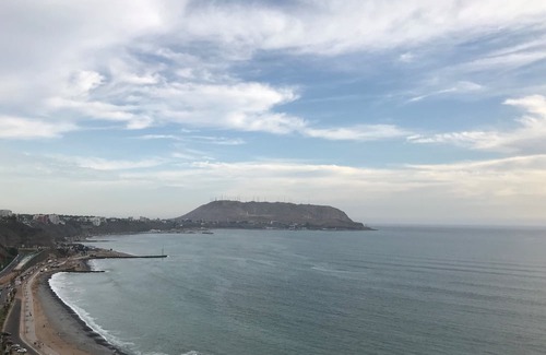 Armendariz Apartment | Oceanview 3-bedroom luxury apartment in Miraflores-Larcomar