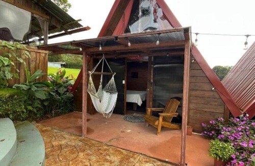 Vara Blanca Ski Chalet | Chalets Vistas del Poás - Natur pur mit Komfort erleben