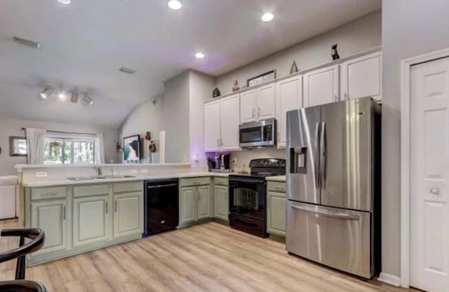 Westside House | Watermill Home