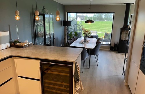 Kokstad House | Modern detached house with sauna! 6 beds. 20 min. From Oslo.