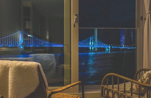 Suyeong-Gu Apartment | #신규숙소#얼리 체크인#광안대교 뷰#밀락더마켓 #불꽃축제#짐보관 가능