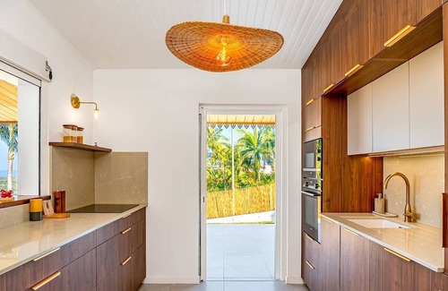 L'Etang-Sale House | VILLA MAMAÔ