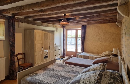 La Berthenoux Bed & Breakfast | Cozy room in Berry with homemade breakfast