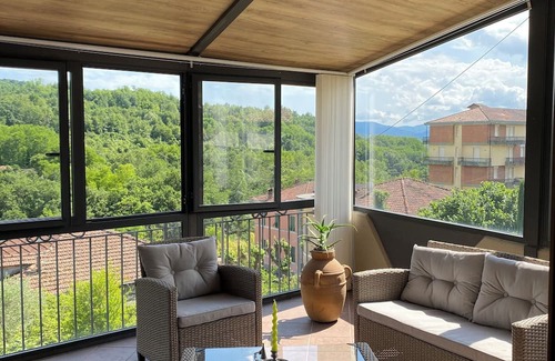 Bagnone House | Vacation Home "The Motorcycle"