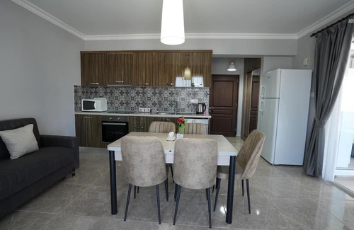Vasilia Apartment | Cosy 1+1 penthouse in the heart of longbeach Iskele sleeps up to 5 people