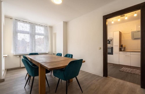 Gera Apartment | Apartment 'Theater' with Wi-Fi