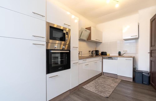 Gera Apartment | Apartment 'Theater' with Wi-Fi