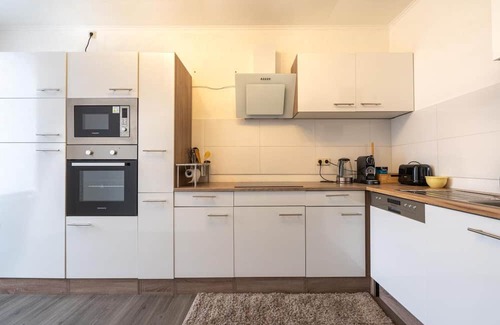 Gera Apartment | Apartment 'Theater' with Wi-Fi