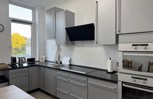 Klushof Apartment | Blunest Apartment 1: 4-Room-Apartment with Parking