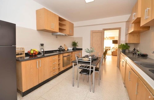 Casablanca House | The Casablanca Executive