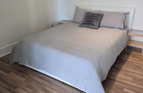 Toronto Entertainment District Condo | Stay in the heart of downtown Toronto! Steps from top attractions/entertainment