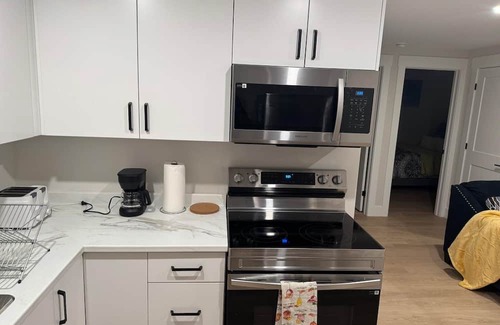 Moncton Apartment | FemMac's Place