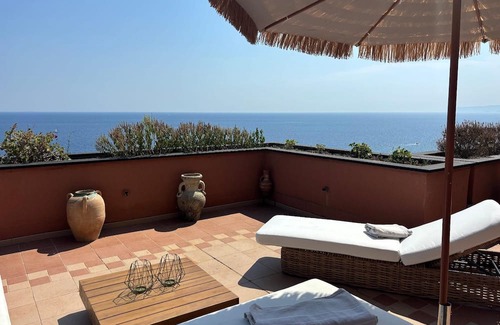 Varazze House | Holiday home 'Villa della Baia Sea