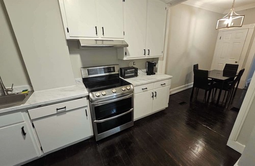 Middletown Apartment | Apartment in Middletown-Wesleyan102