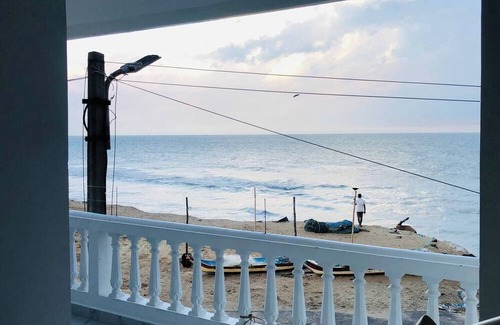 Pondicherry Beach House | Sea view Virtus home stay