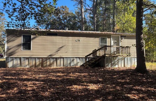 Inman House | Cozy Lakeview Getaway Peaceful Retreat Near Nature Milner Georgia