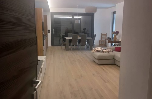 Castello dell'Acqua Apartment | Apartment 'Laris' with Mountain View, Balcony and Wi-Fi