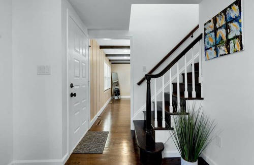 Plantsville House | #27- Luxury Collection