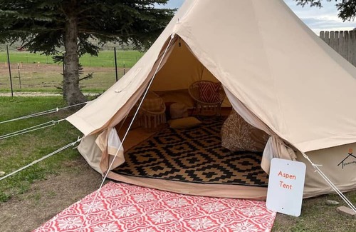 Palisades RV Rental | The Aspen Boho Glamping tent
