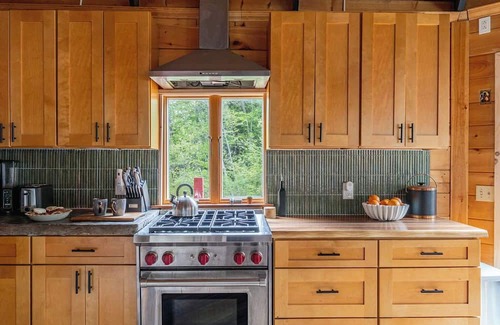 Elka Park Cottage | The Lily Pad – Cozy roundhouse nestled in the heart of the Catskill Mountains
