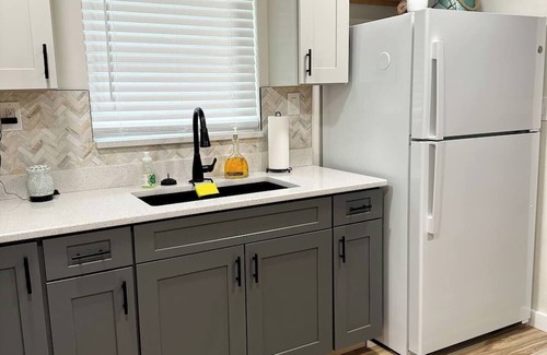 Crystal River House | Tranquil 2-bedroom house in Crystal River with WiFi and AC