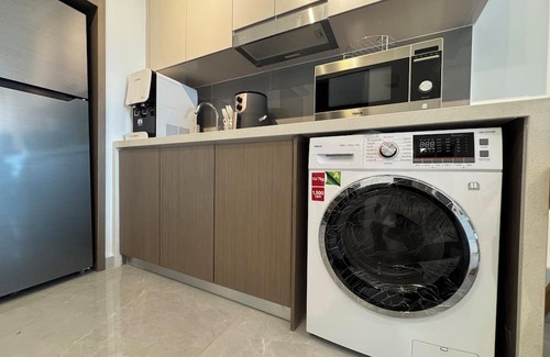 Imbi Apartment | [NEW] Agile Bukit Bintang, 1 Min to TRX/Pavilion + TRX City View, 4-6 Pax