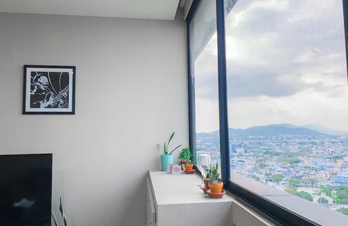 Puerto Santa Ana Apartment | Cozy 1-bedroom apartment with WiFi, AC & wonderfull views in lovely Guayaquil