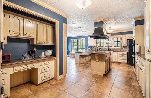 Port Bolivar House | 4-Bed/3-Bath House in Charming High Island Island w/Birding Trails