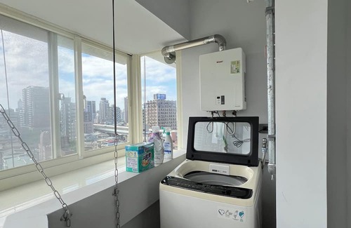 Daan Apartment | Zhongxiao Fuxing High-Rise View Apartment - Three Rooms, Two Bathrooms