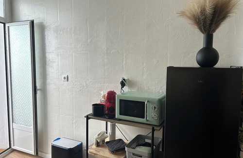 Zaragoza Old Town Condo | Casa Cedro, unique style with free parking 200 meters from the Plaza del Pilar