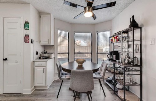 Euless House | Spacious 4BR/3BA | Modern Comforts Nr DFW Airport