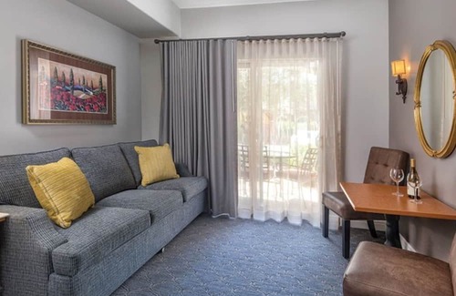Napa Resort | Big Fun, Boutique Feel – Your Napa Getaway- Wyndham Vino Bello- Studio