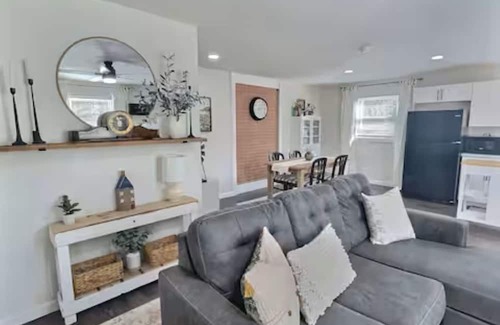 Blackberry Apartment | Chic 1-bedroom apartment with WiFi, AC minutes from Philpott Lake