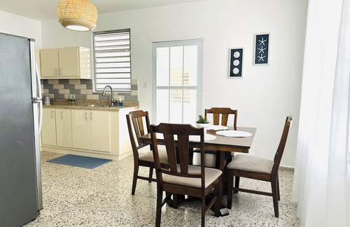 El Combate House | Combate Beach View Apt 3