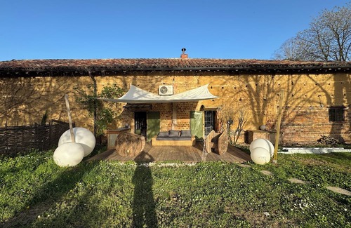 Biziat House | LES MAHOLIERES, Charming house with outdoor jacuzzi